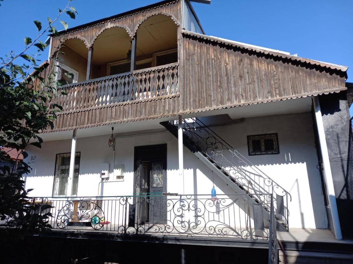 H.A.S.K Bed & Breakfast Gyumri Exterior photo